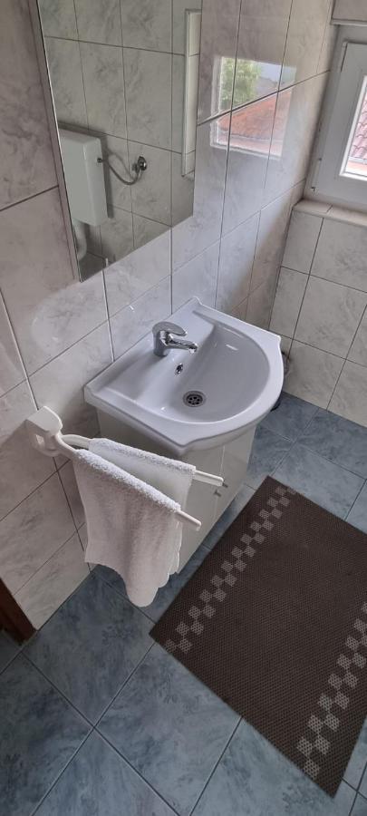 Apartmani Italo Biograd Na Moru Buitenkant foto