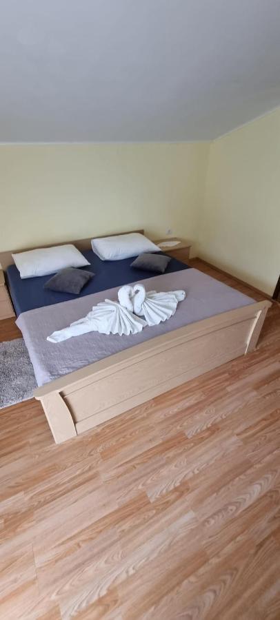 Apartmani Italo Biograd Na Moru Buitenkant foto
