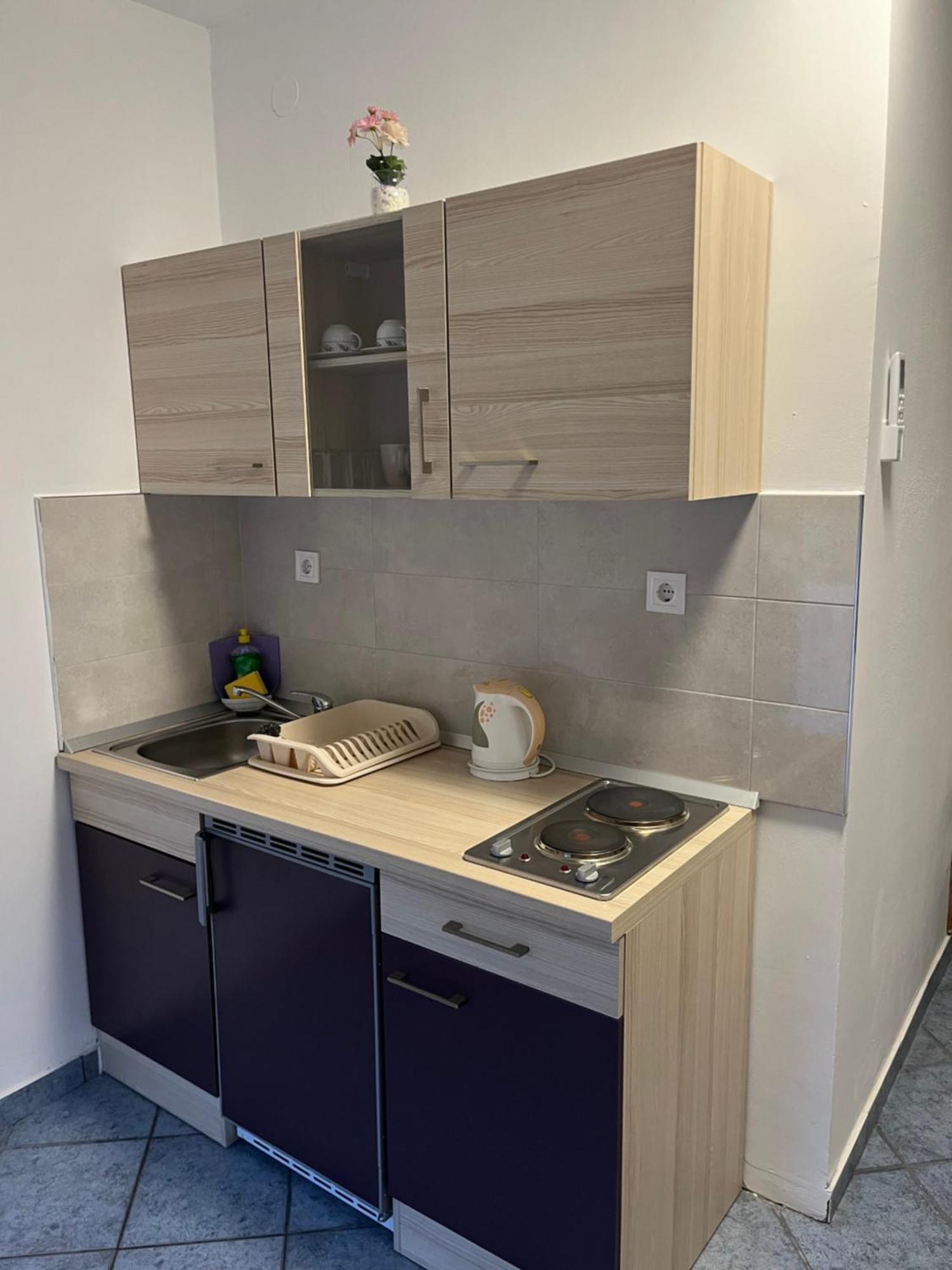 Apartmani Italo Biograd Na Moru Buitenkant foto