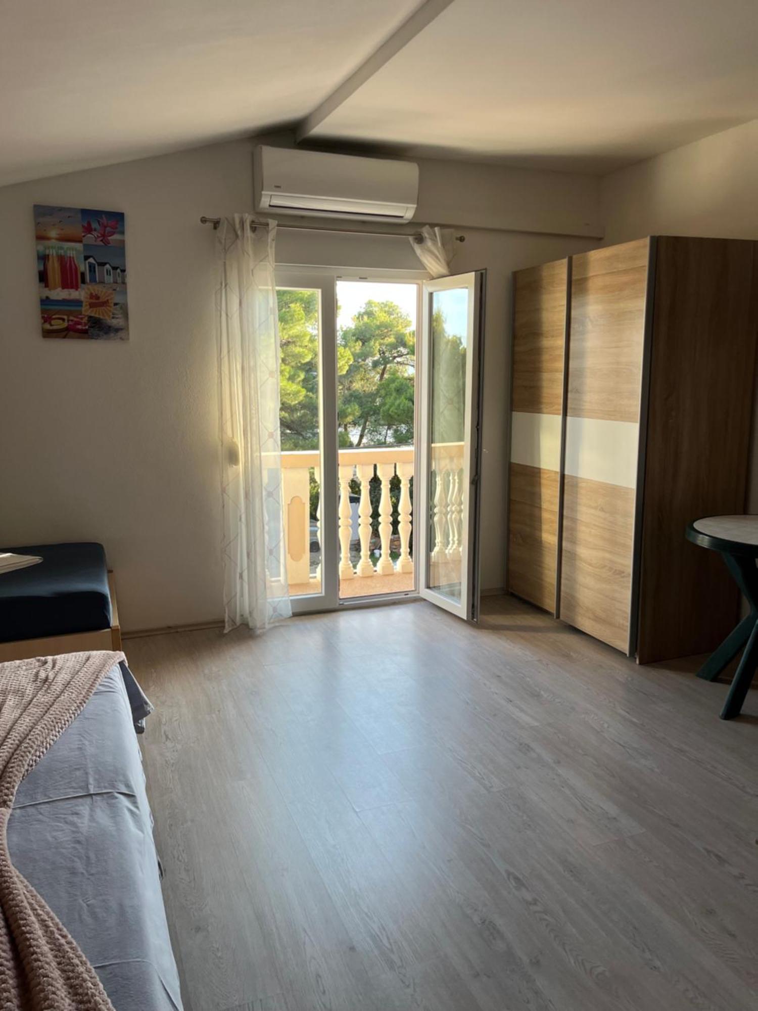 Apartmani Italo Biograd Na Moru Buitenkant foto